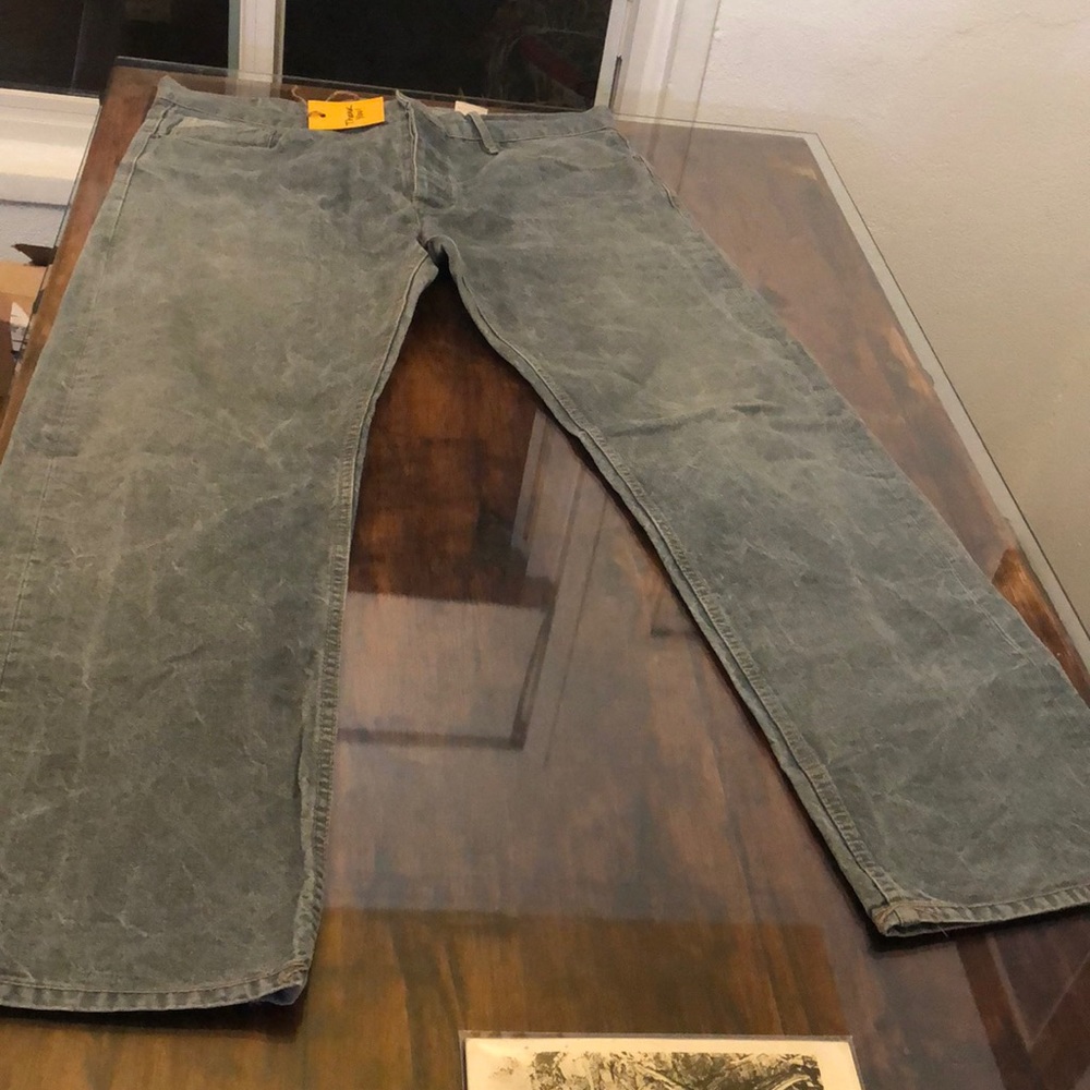 Sean John size 38 jeans loose fit